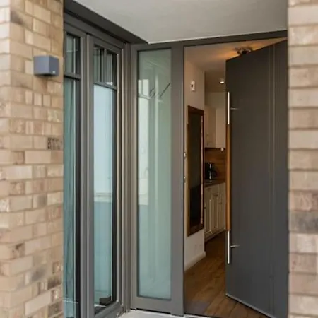 Moebliertes Wohnen - Margarete דירה *